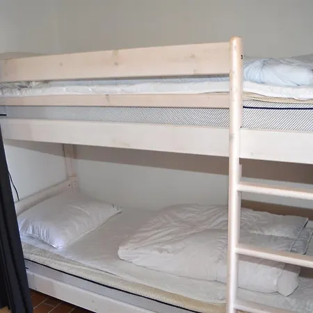 Lorenz - 2-3km From The Sea By Interhome